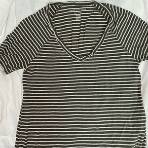 Soft and sexy striped American Eagle T